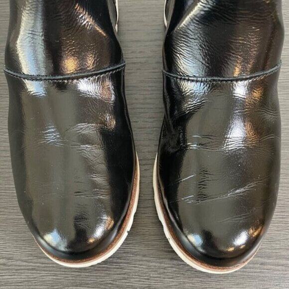 Sorel Harlow Women’s Ankle Boots 6 Black Patent Leather Side Zip Winter Shoes - Picture 3 of 9